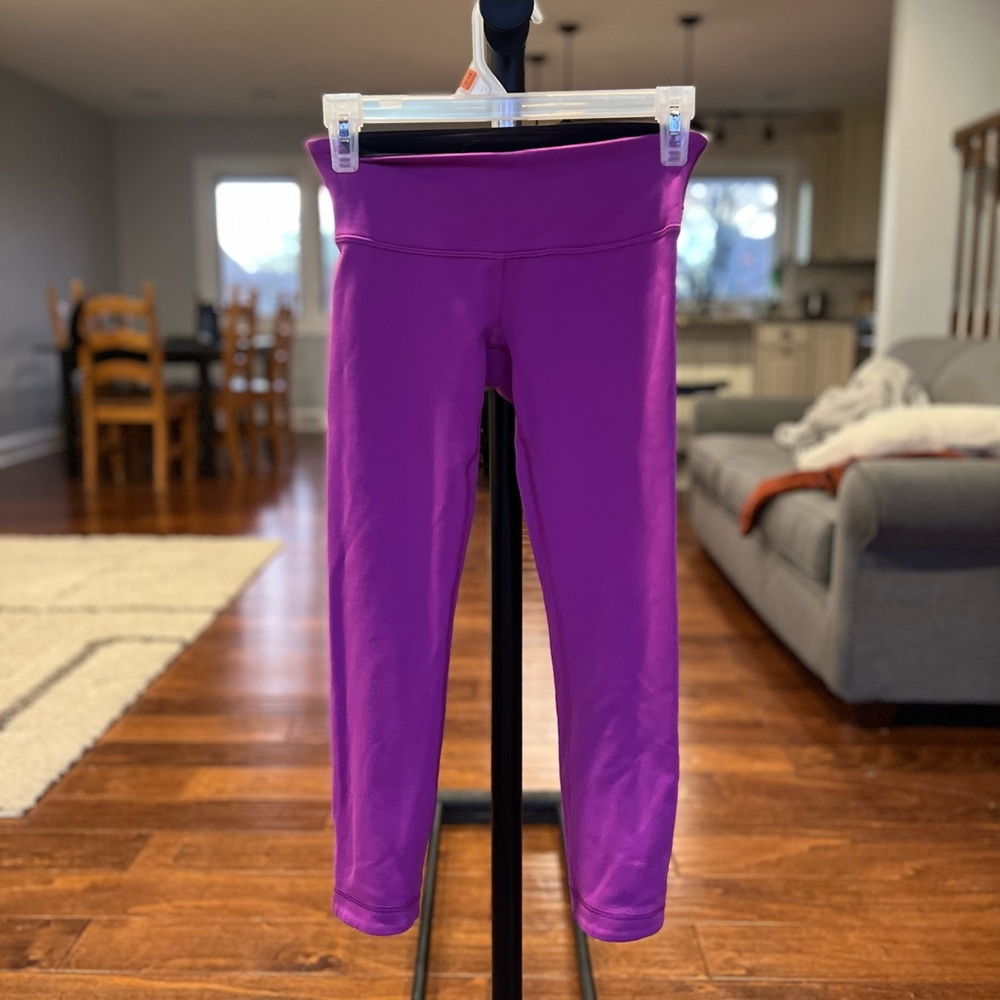 Lululemon Reversible Black and Purple Leggings